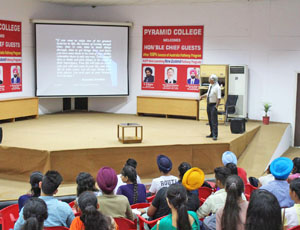 Hon'ble Director-PCBT Dr. Sanjay Behl is explaining a lecture to students.